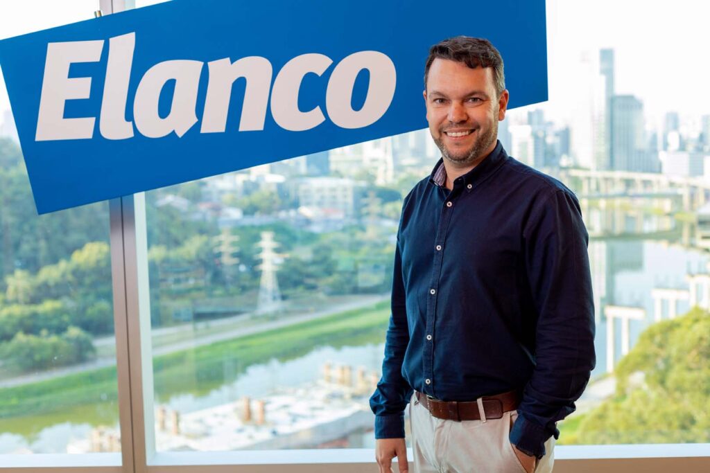 Elanco e Farejando Por Aí lançam guia para orientar tutores de pets em passeios e viagens