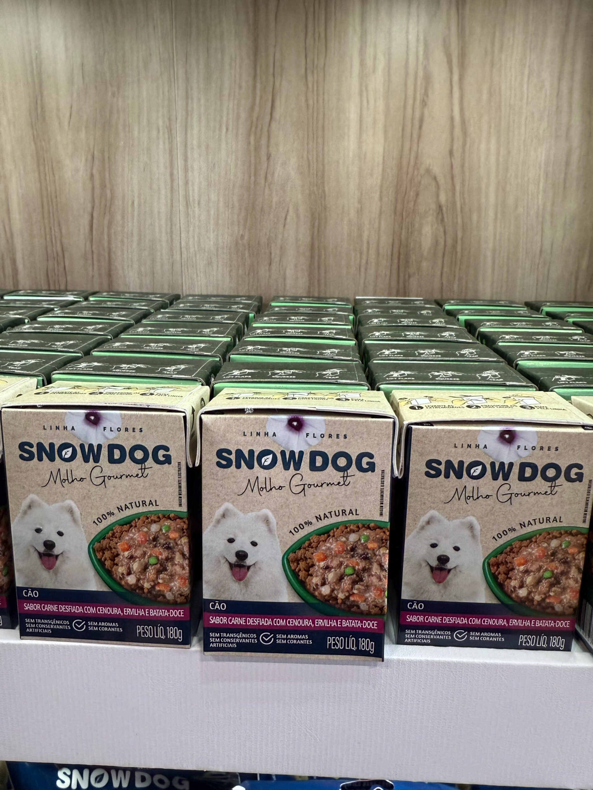 Tetra Pak fortalece atuação no mercado pet food com foco em inovação para a indústria